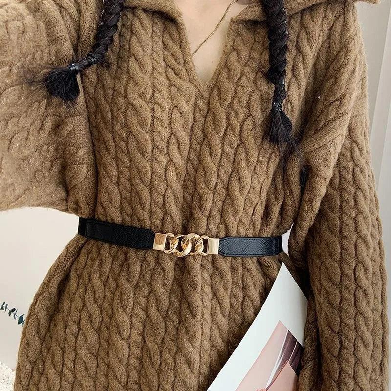 Look Vestido com Cinto Fino: SENSO Estilo